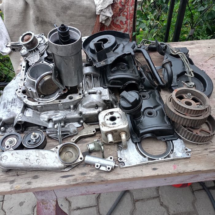 Запчасти на ауди А6дизель объём 2.5