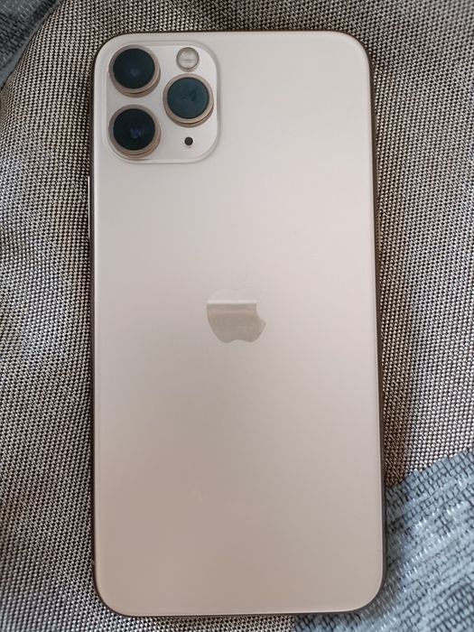 Продам айфон 11 про 256гб срочно