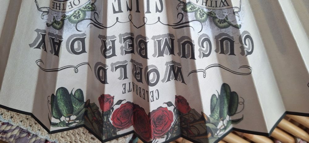 Evantai lux Hendrick's!