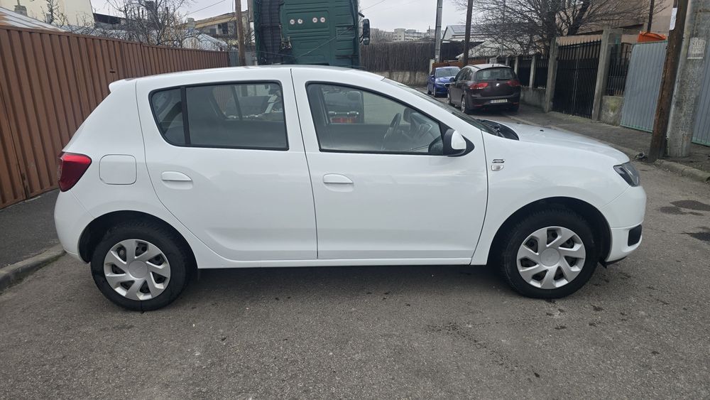Dacia Sandero 1.2 16v An 2016 Euro6 import Germania