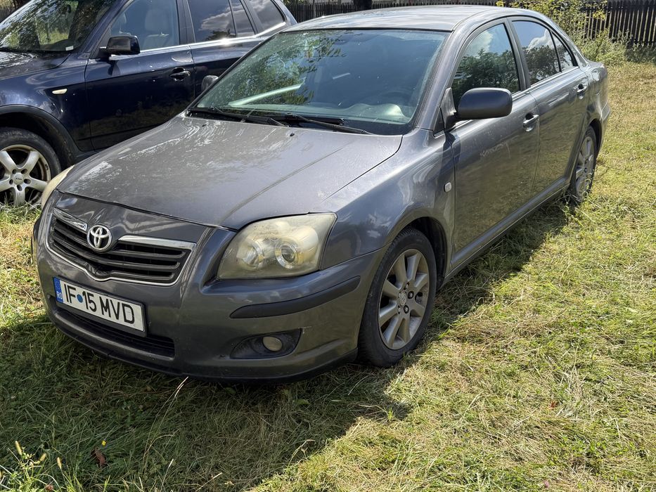 Vand Toyota Avensin 2.2 Disel