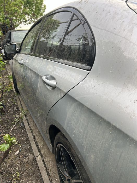 Ușă dreapta  spate Mercedes W213 2017