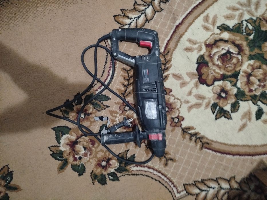 Продам перфоратор