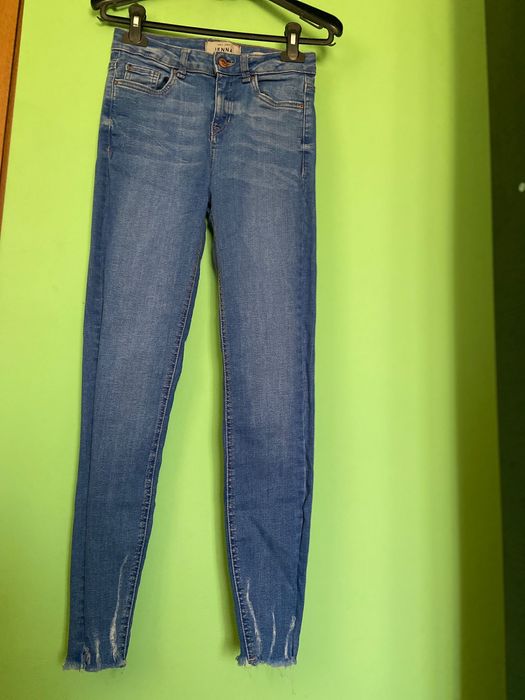 Blugi skinny dama.