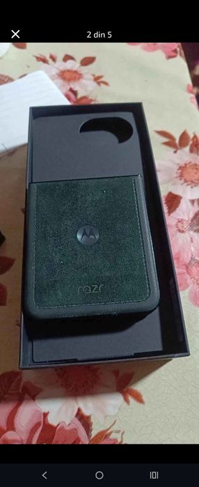 Motorola razr ultra 60