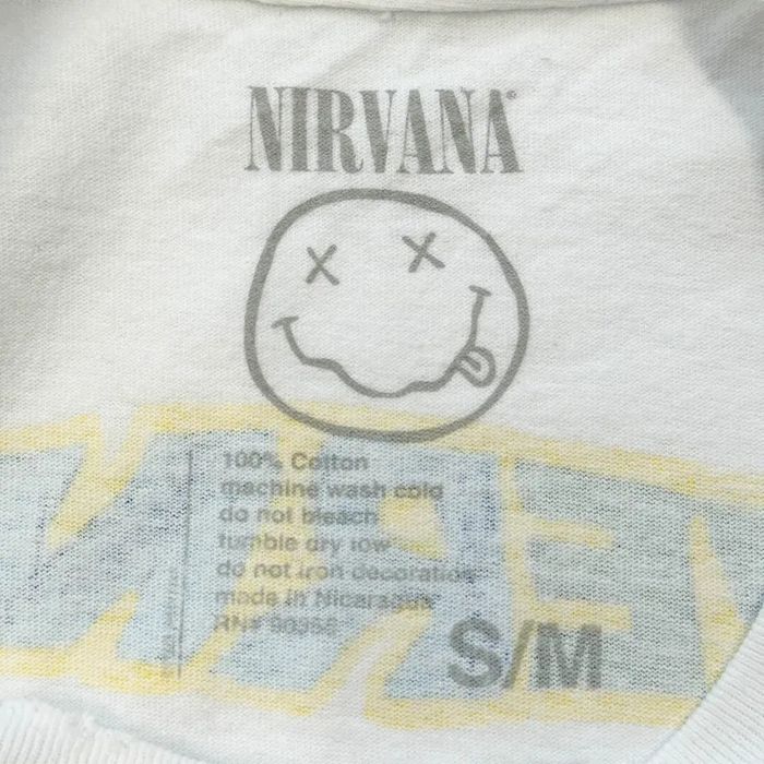 Nirvana Distressed Band Tee Тениска