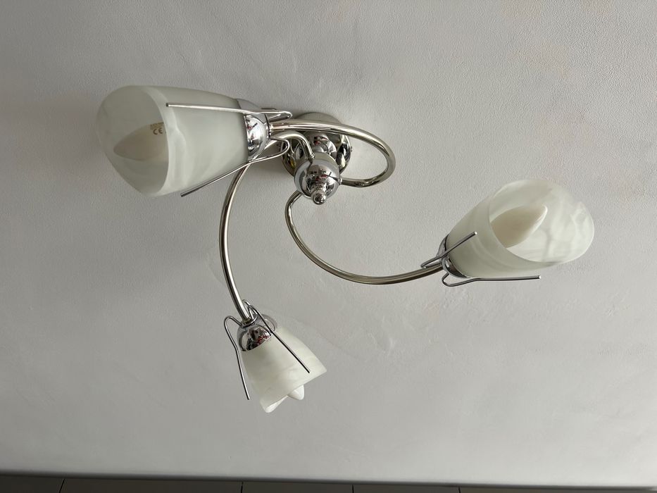 Осветително тяло - тройка