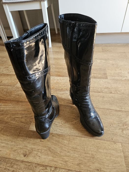 Продам женские сапоги 40размер