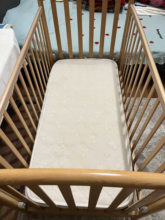 Детская кроватка