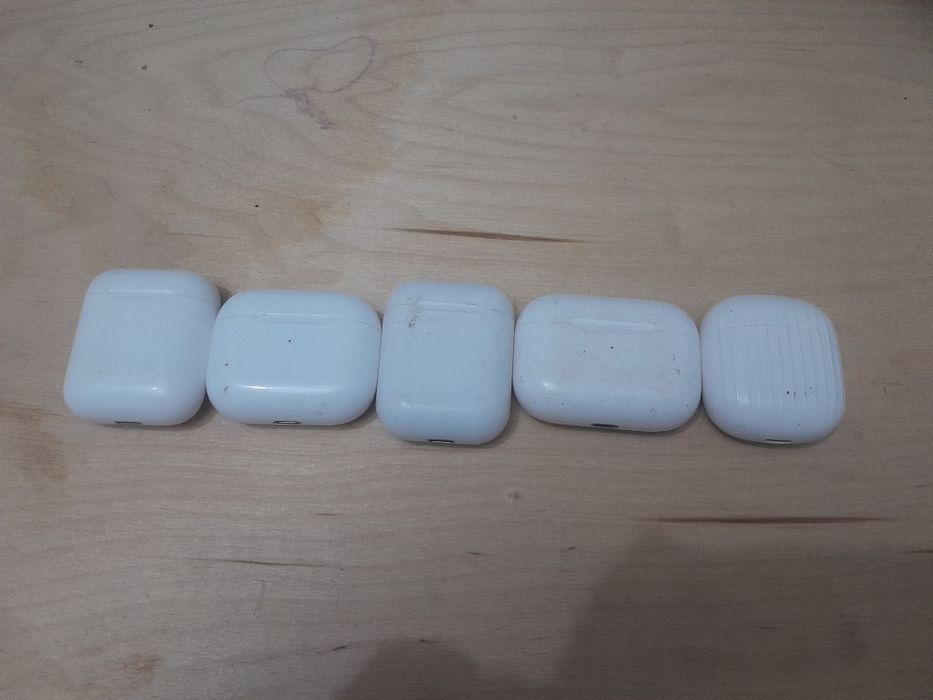 Продам airpods наушники