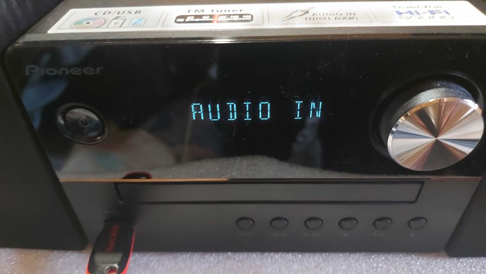 Pioneer X-EM16 USB/MP3 Micro System