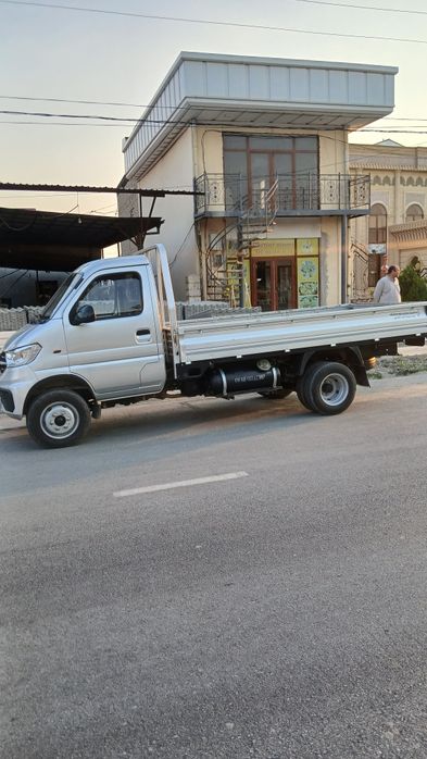 Kama yuk mashinasi 3 tonnalik