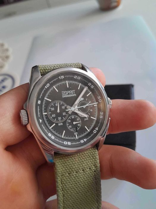 Часовник "Esprit Cronoghraph"