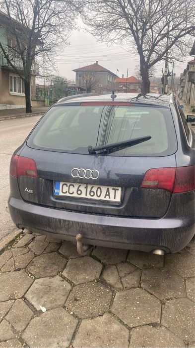 Audi a6 2.0 140коня