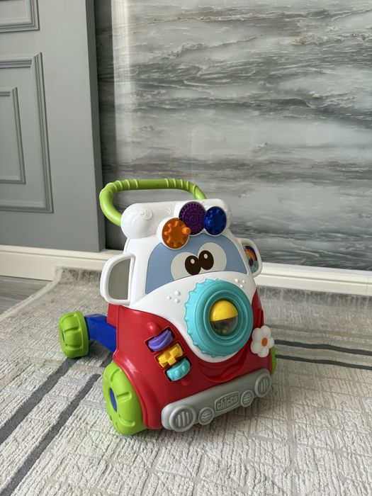 Продам толокар ходунки от фирмы Chicco!