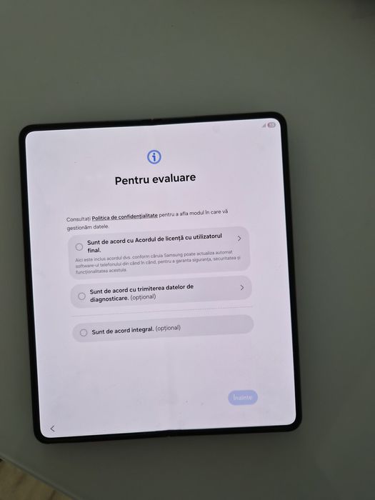 Vând Samsung Fold 5 512mb
