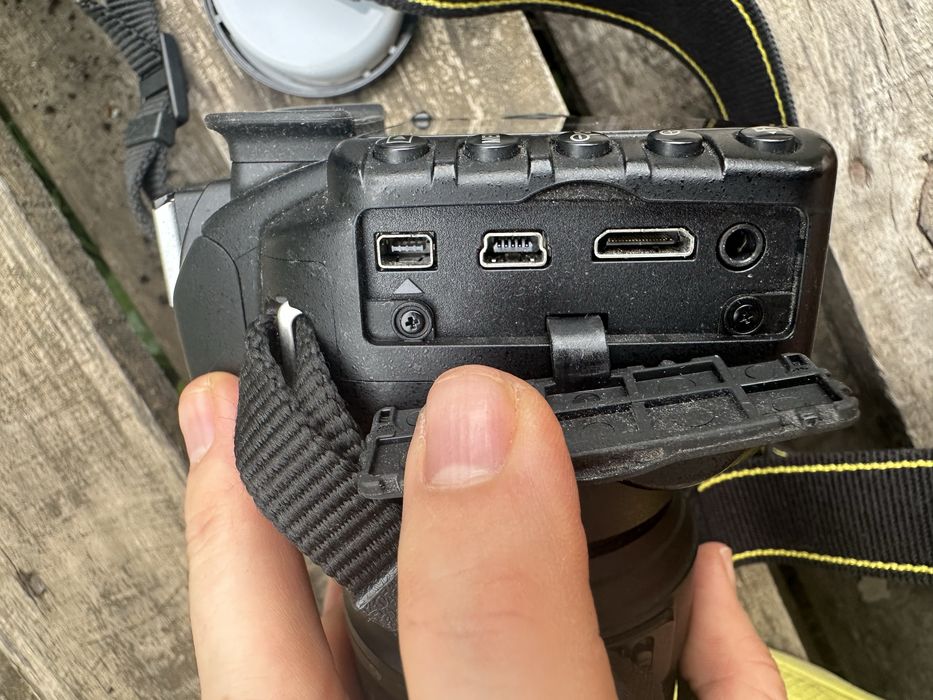 Фотоопарат зеркальный