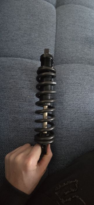 RockShox Vivid R2C Dh