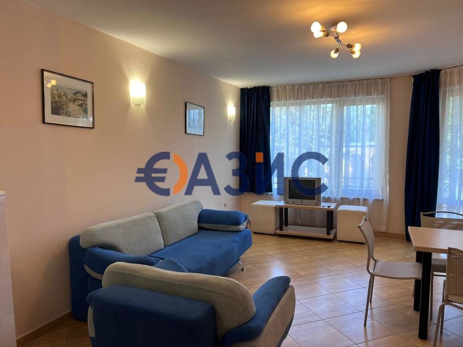 Продава се Двустаен апартамент в к.к. Слънчев бряг - 122 кв.м за 787 €/кв.м - Снимка #2