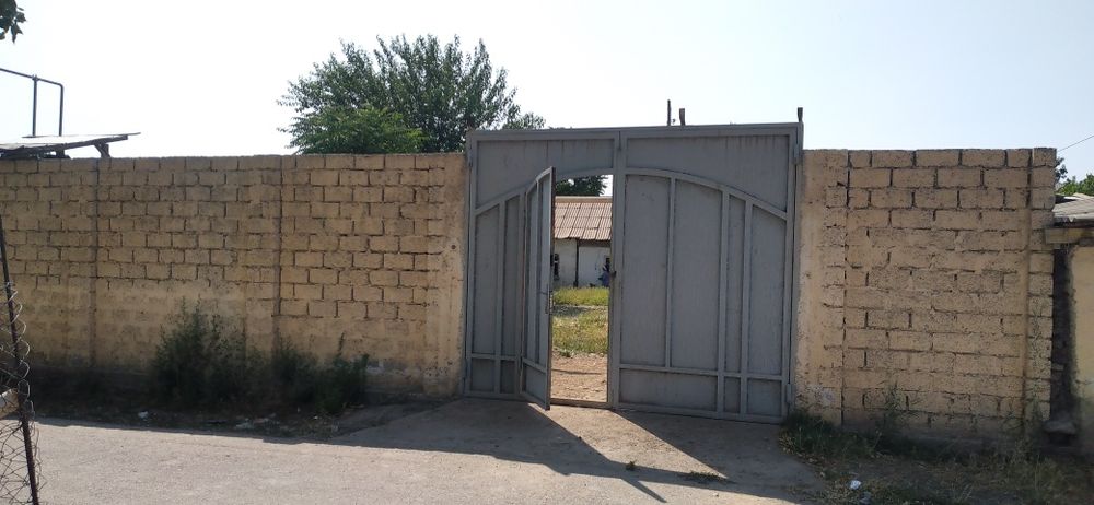 Продаётся дом участок