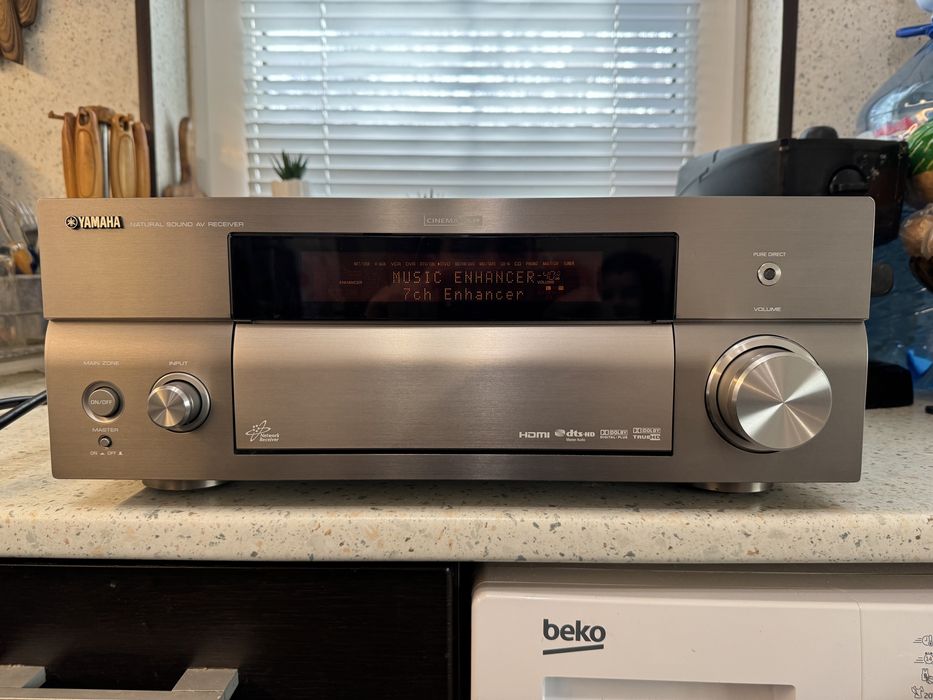 Yamaha RX-V3800 качествен ресивър