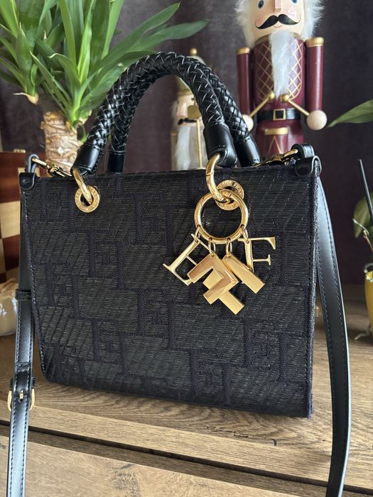 Черна чанта Elisabetta Franchi