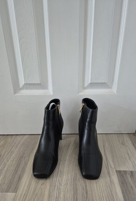 Botine piele Clarks