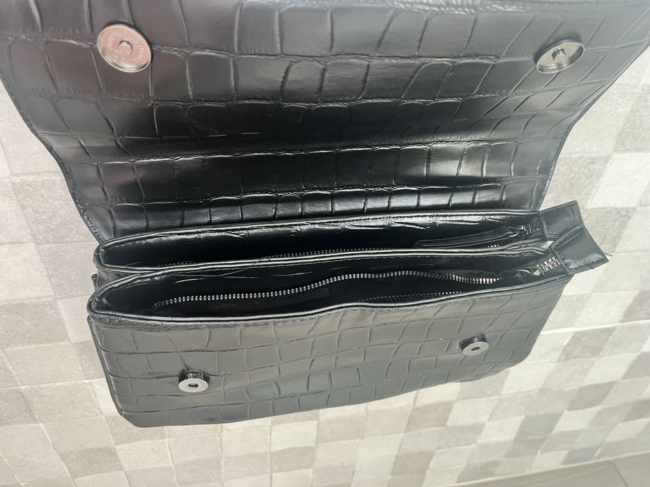 Дамска чанта Doca