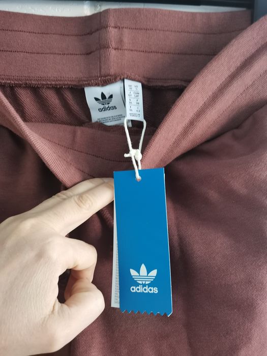 Долнище ADIDAS, размер S.