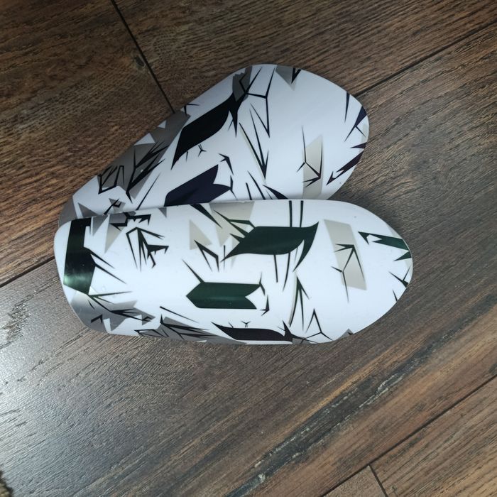 Щитки для футбола