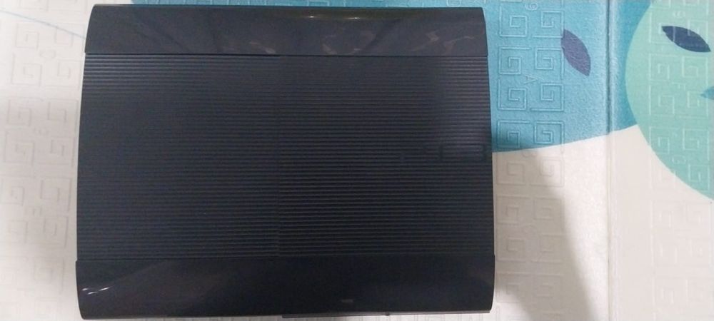 Playstation 3 Super Slim 500GB