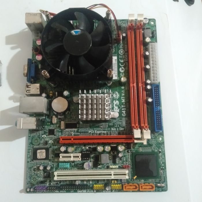 Материнская  плата