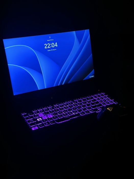 продаю игровой ноутбук ASUS