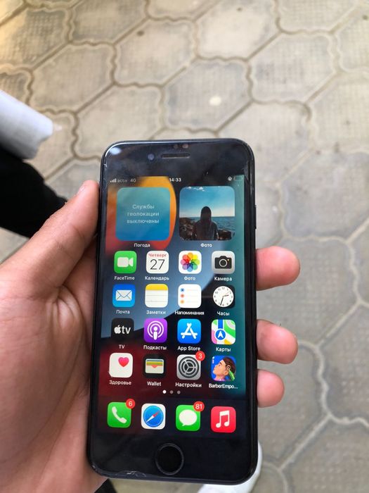 күнделікті өмірде қарапайым жалаңаш әйелдер