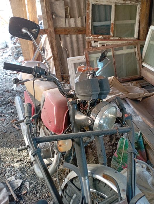 Продам Иж планета 5