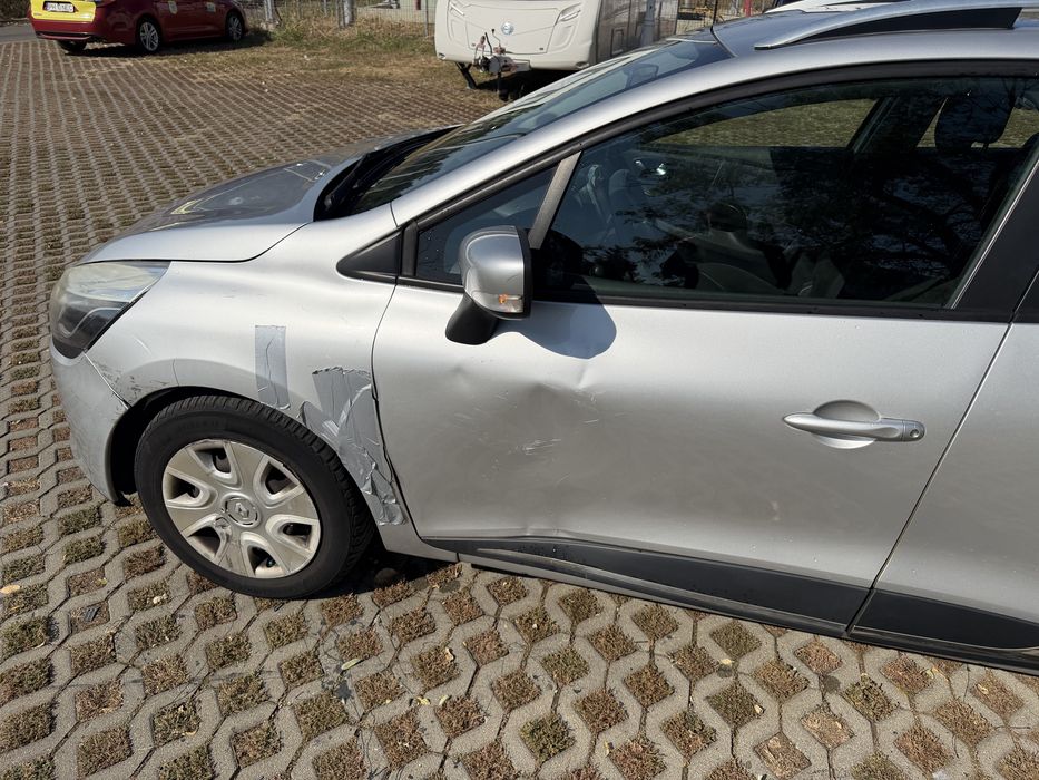 Renault clio 4 1.5 dci usor avariat