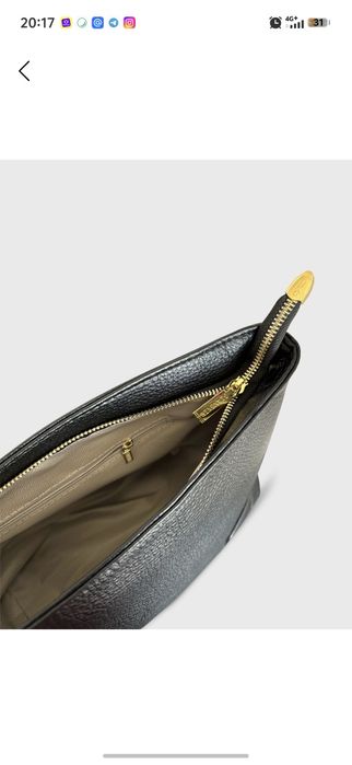 Продаётся комплект  сумка с косметикой в новом состоянии