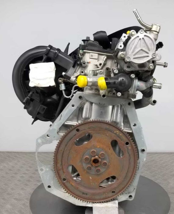 TitanAuto Mazda PE 2.0л двигатель