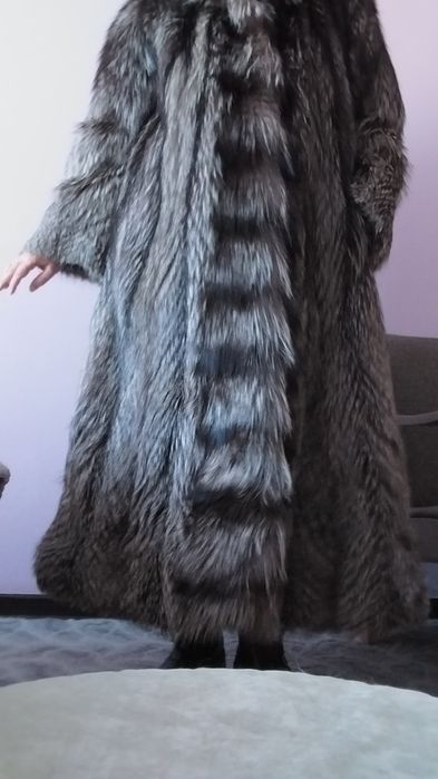 Продам шубу.Размер 48-50.