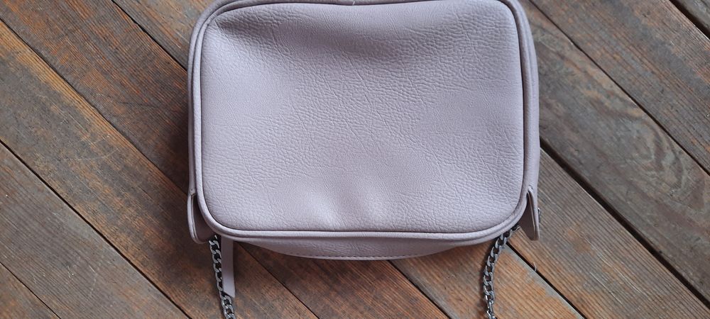 Дамски чанти, мостри