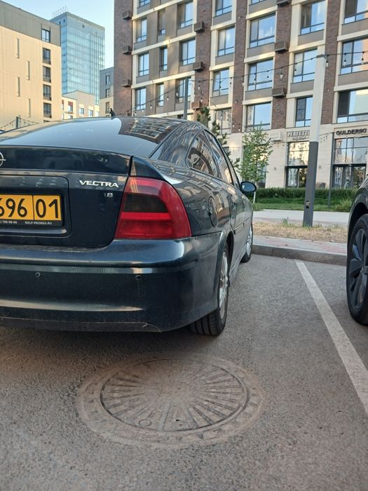 Opel vectra 1.8 2000г.