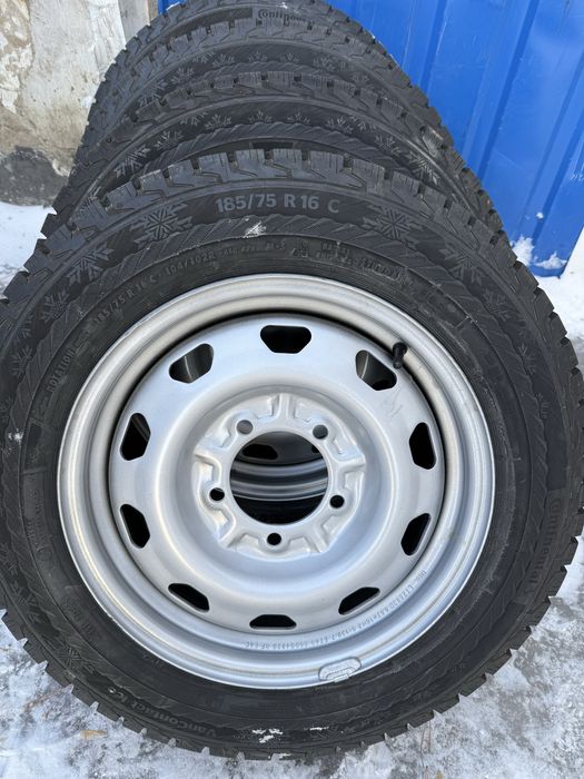 Шина всесезонный новый.