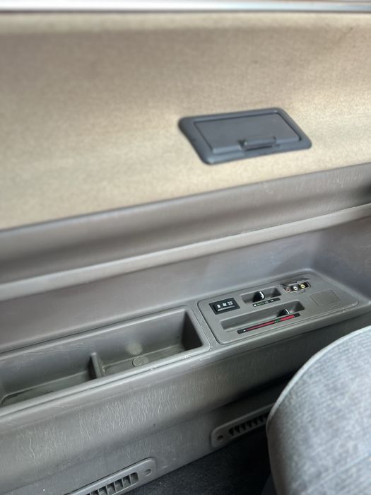 Продам Toyota Granvia