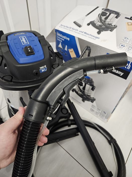 Aspirator umed-uscat cu funcție de spălare  Scheppach