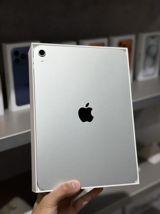 iPad A16 / 128 / WIFI