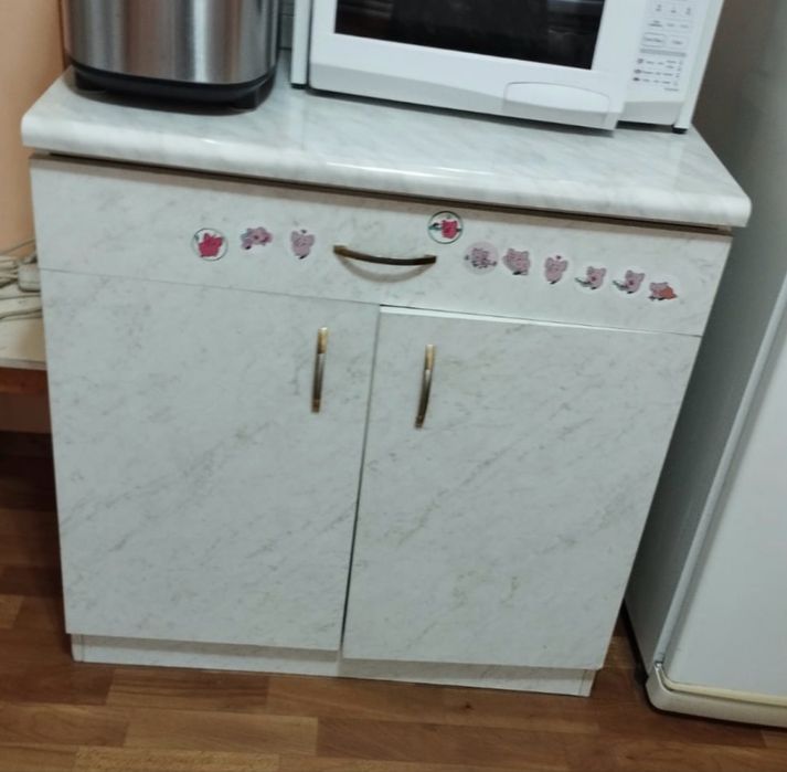 Продам Кухонная мебель