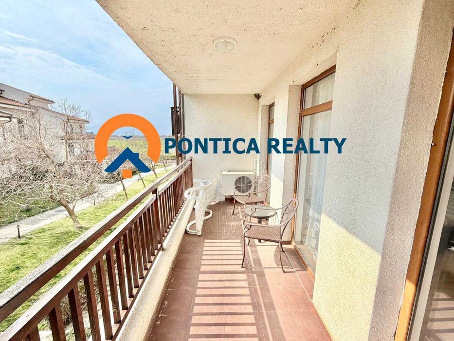 Апартамент с три спални в Ахелой