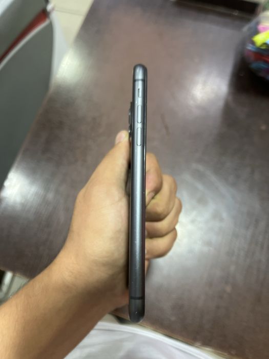 iphone11 xolat yaxw chaqa chuqas yoq
