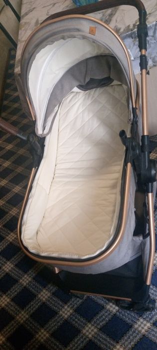 Продаётся Детская коляска