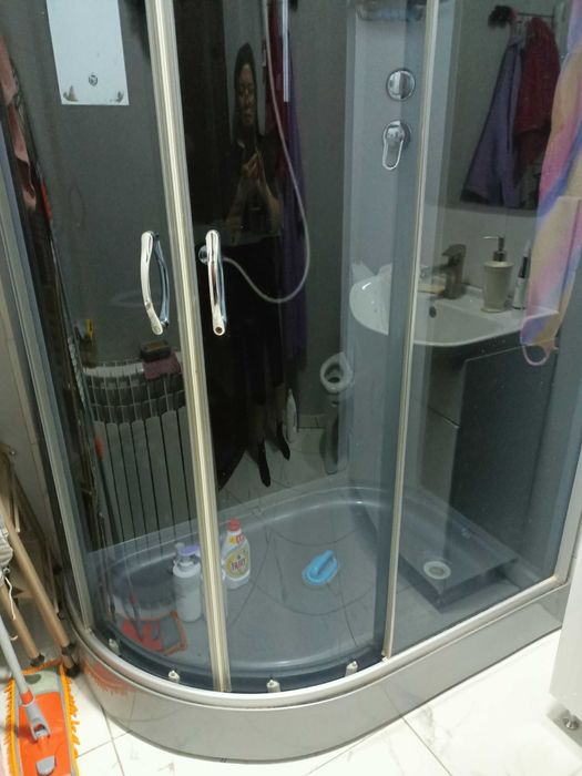 Продам душевую кабину. Цена 160000